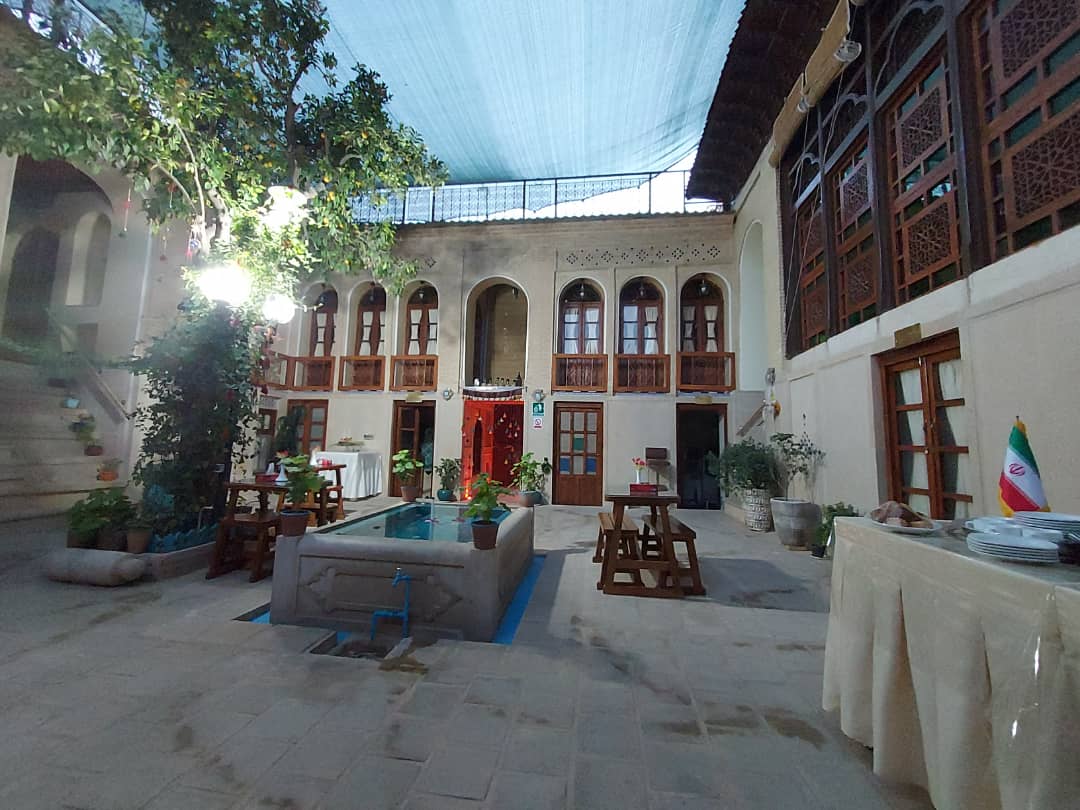 اقامتگاه سنتی اشرفیه در شیراز به بهره‌برداری رسید